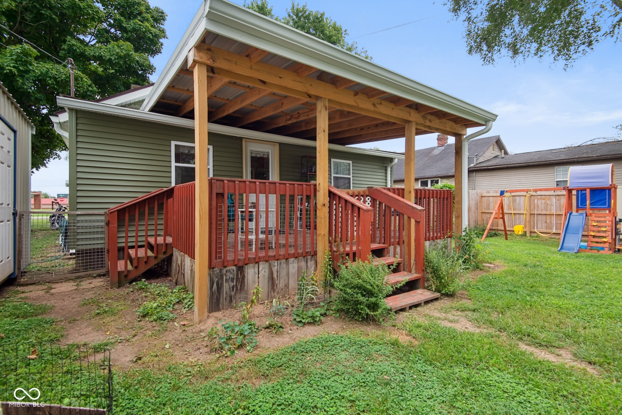 200 Pence Street Columbus, IN 47201 - Photo 8 of 26