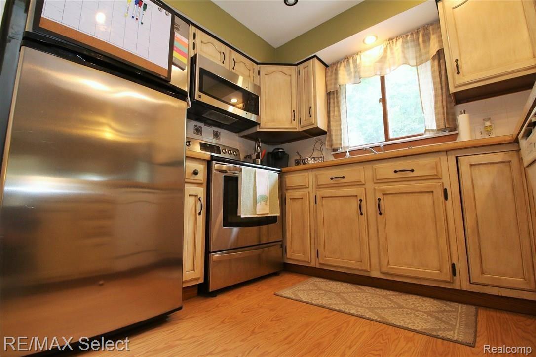 4131 Center Road Linden, MI 48451 - Photo 14 of 35 IMG_7834 (2).JPG