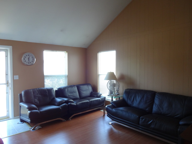 7317 Trent Road Downers Grove, IL 60516 - Photo 3 of 21