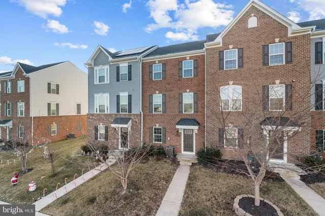 $3,000 | 11338 Willow Green Circle, Manassas, VA 20109