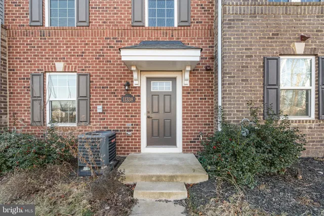 $3,000 | 11338 Willow Green Circle, Manassas, VA 20109