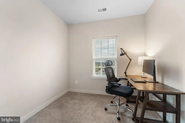 $3,000 | 11338 Willow Green Circle, Manassas, VA 20109