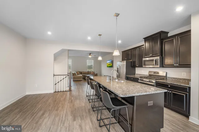 $3,000 | 11338 Willow Green Circle, Manassas, VA 20109