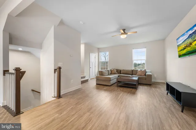 $3,000 | 11338 Willow Green Circle, Manassas, VA 20109