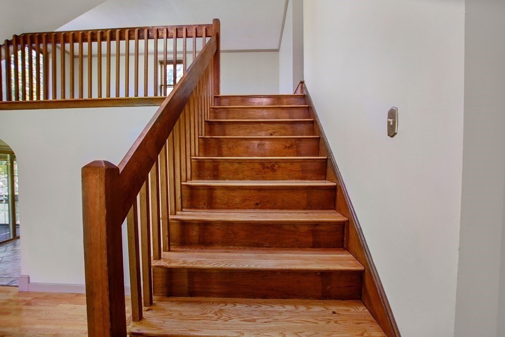 12 Robin Road Sandwich, MA 02563 - Photo 12 of 26 Gallery Image 12