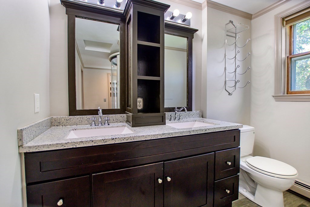 12 Robin Road Sandwich, MA 02563 - Photo 18 of 26 Gallery Image 18