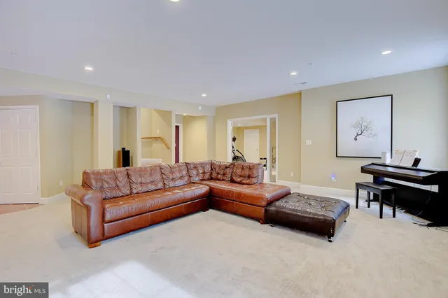 $1,995 | 8105 Red Farm Lane, Bowie, MD 20715