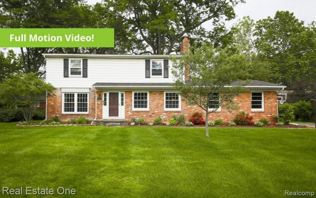32247 Bonnet Hill Road Farmington Hills, MI 48334 - Photo 1 of 25