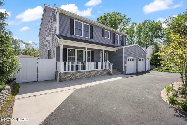 $750,000 | 628 Morningside Avenue, Union Beach, NJ 07735