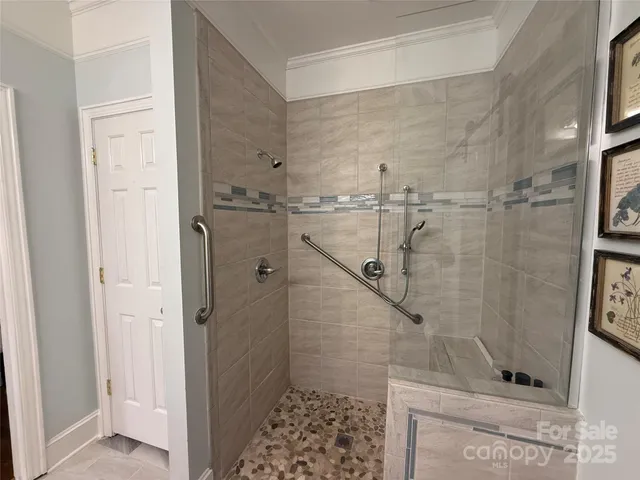 $525,000 | 225 Kings Creek Court Northeast, Concord, NC 28025