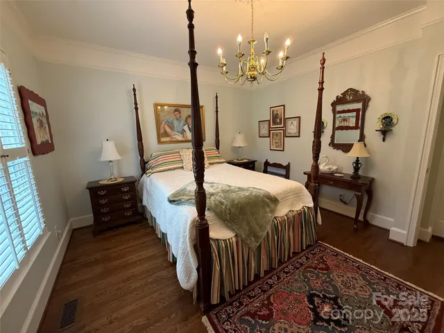 $525,000 | 225 Kings Creek Court Northeast, Concord, NC 28025