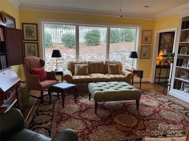 $525,000 | 225 Kings Creek Court Northeast, Concord, NC 28025