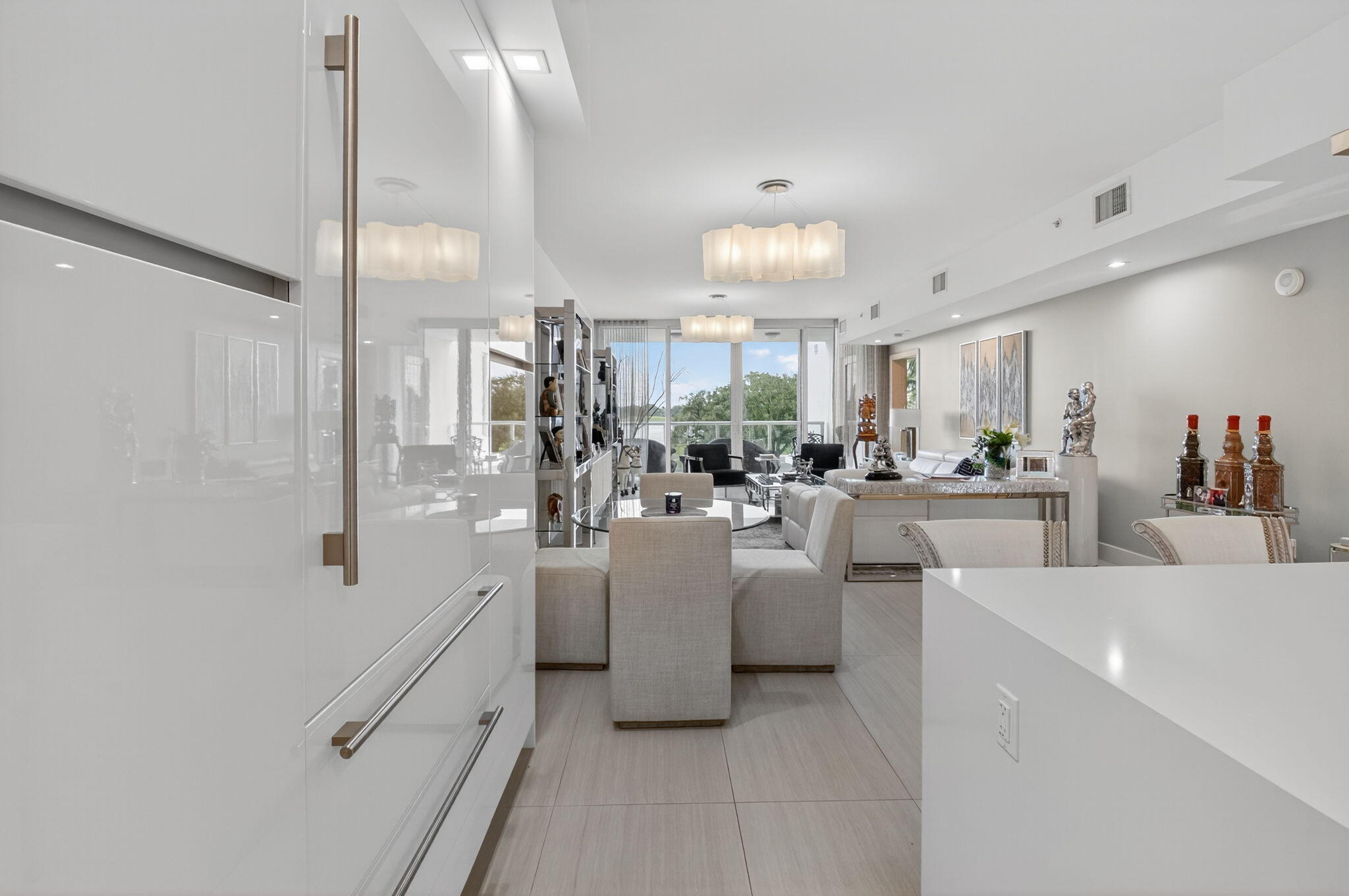 20155 Boca W Drive, Unit C205 Boca Raton, FL 33434 - Photo 11 of 122 11-web-or-mls-DSC_2522