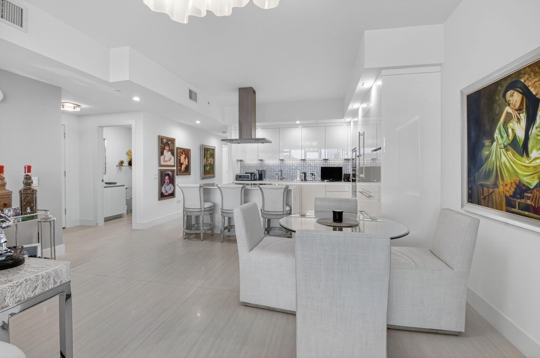 20155 Boca W Drive, Unit C205 Boca Raton, FL 33434 - Photo 6 of 122 6-web-or-mls-DSC_2679