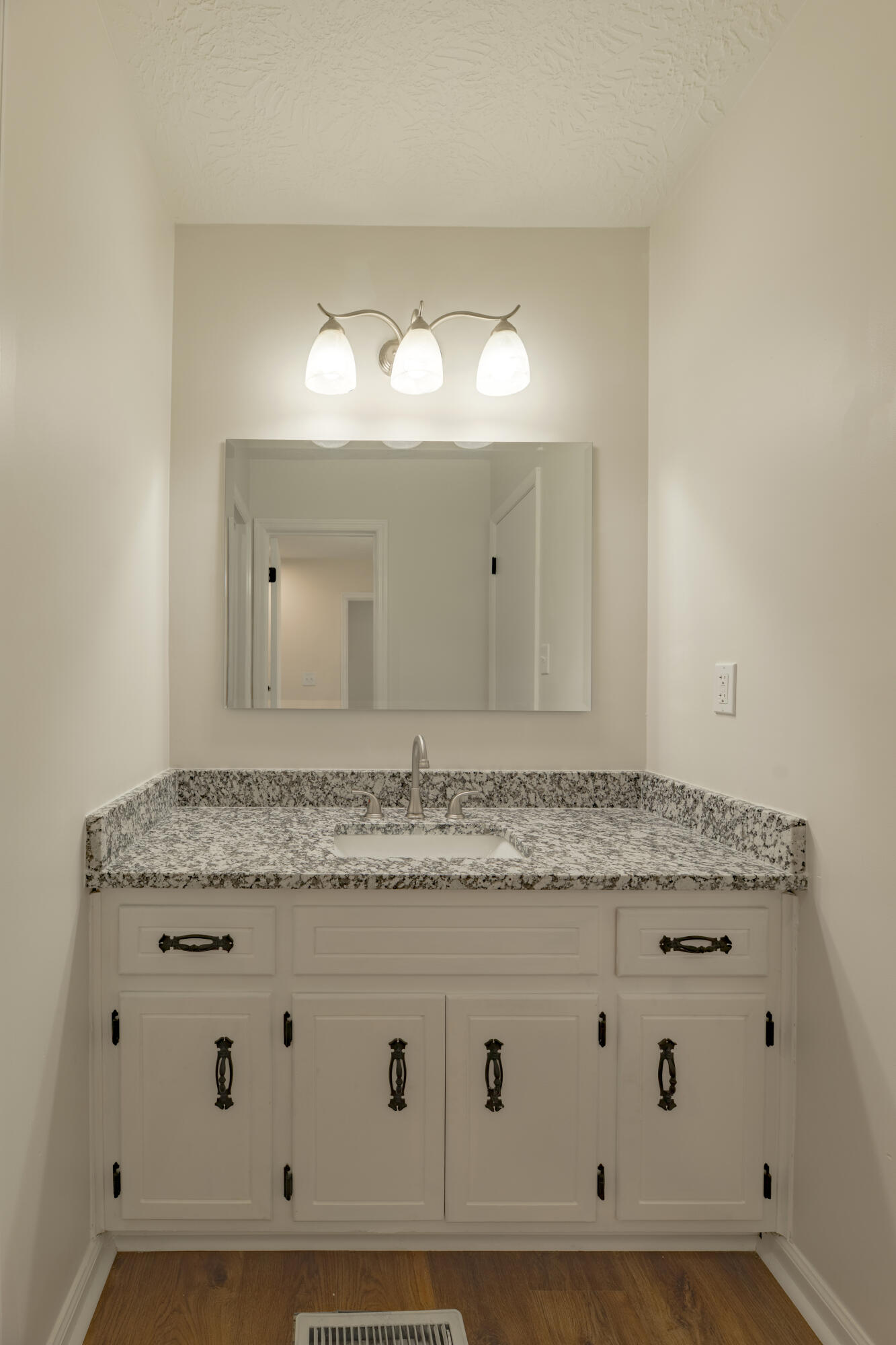 3974 Willowood Road Martinez, GA 30907 - Photo 21 of 28 Gallery Image 21
