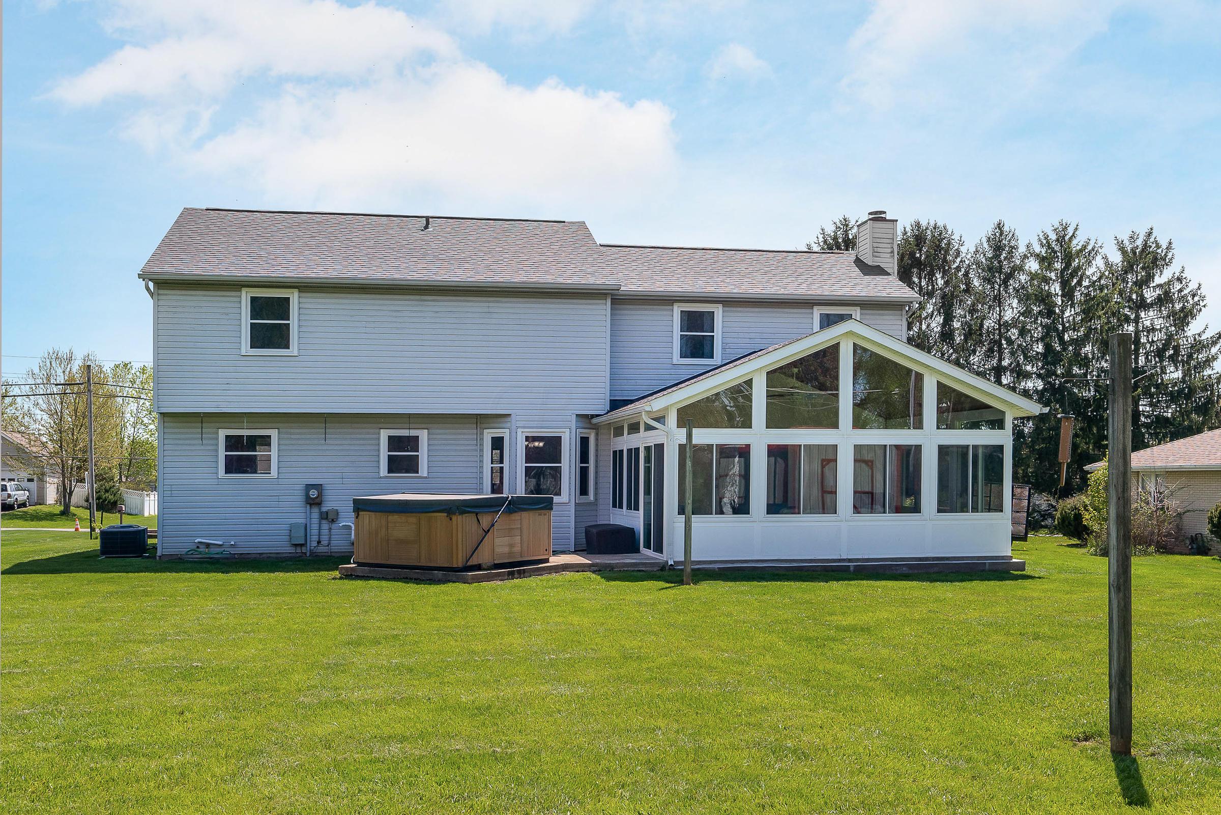 142 Blacks Road Pataskala, OH 43062 - Photo 4 of 35