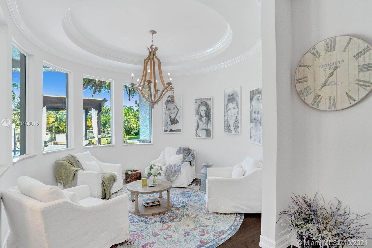 2672 Riviera Manor Weston, FL 33332 - Photo 13 of 59 Gallery Image 13