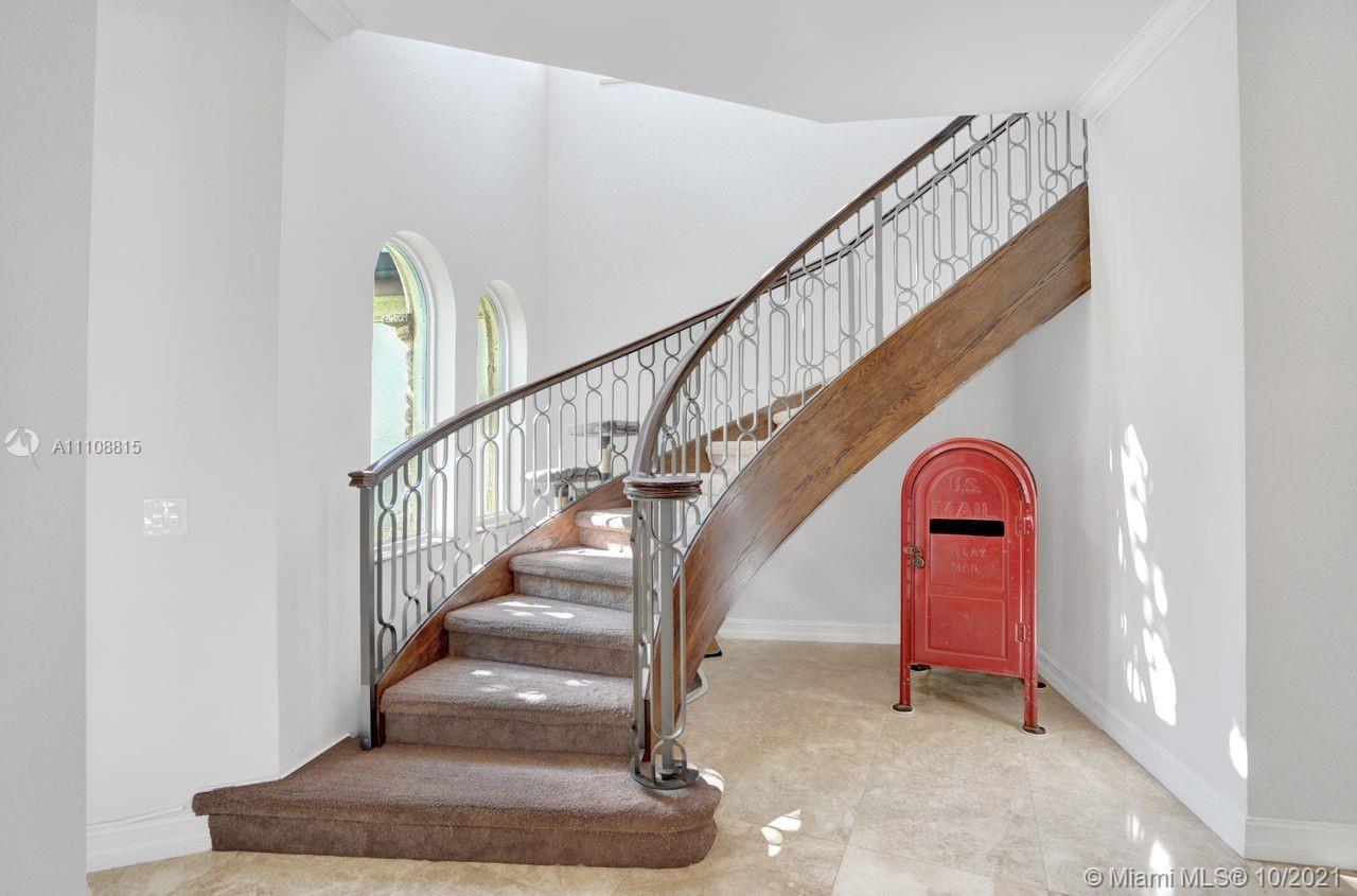 2672 Riviera Manor Weston, FL 33332 - Photo 18 of 59 Gallery Image 18