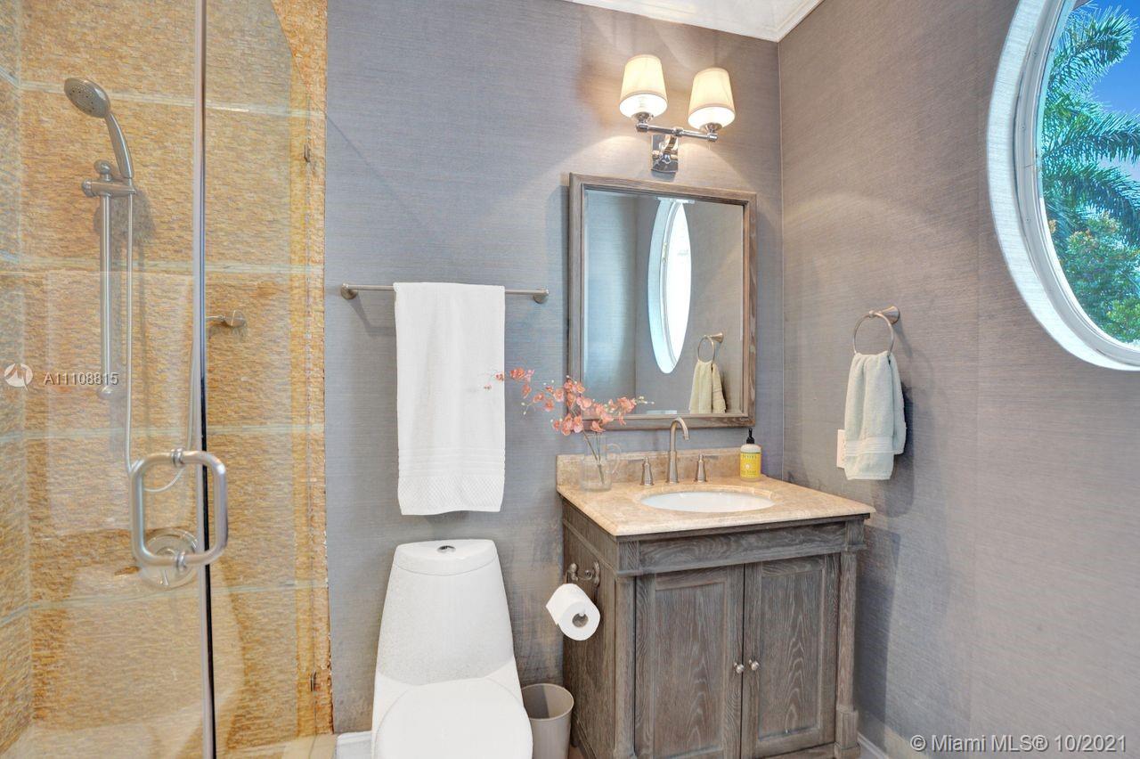 2672 Riviera Manor Weston, FL 33332 - Photo 25 of 59 Gallery Image 25
