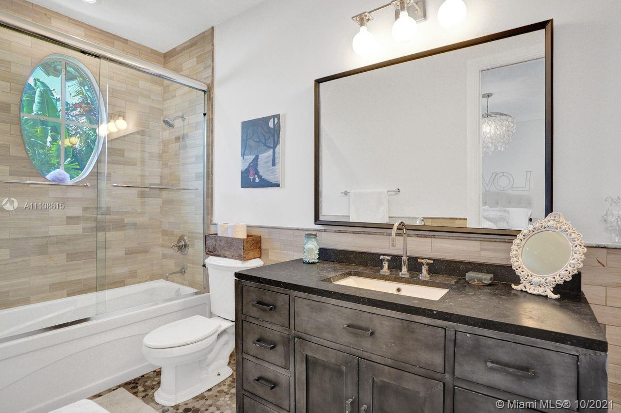 2672 Riviera Manor Weston, FL 33332 - Photo 30 of 59 Gallery Image 30