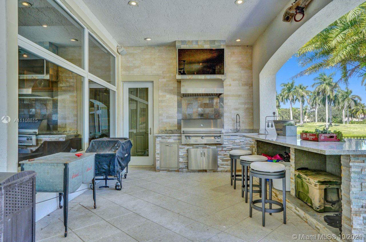 2672 Riviera Manor Weston, FL 33332 - Photo 44 of 59 Gallery Image 44
