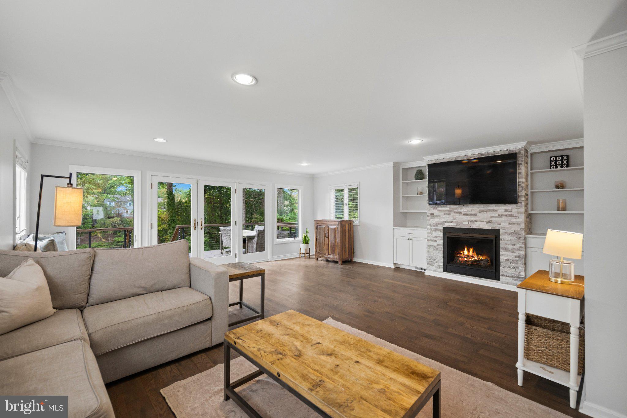 377 Valley Stream Road Severna Park, MD 21146 - Photo 9 of 36 Gallery Image 9