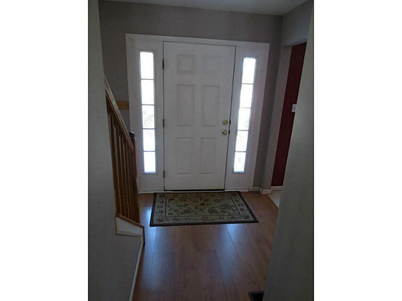 Entry/Foyer. 