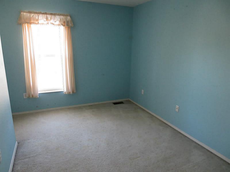 100 Folly Hollow Road Washington, PA 15301 - Photo 17 of 23 Bedroom.