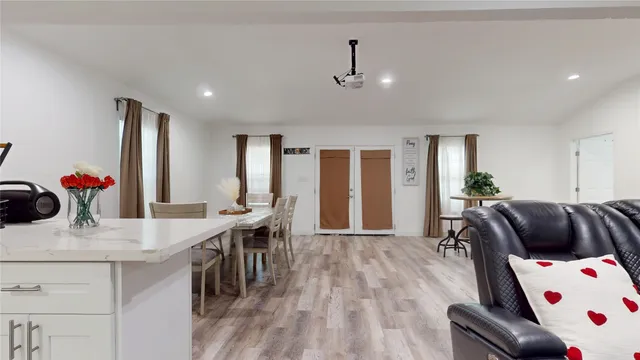 $305,000 | 827 Dondell Street, Channelview, TX 77530