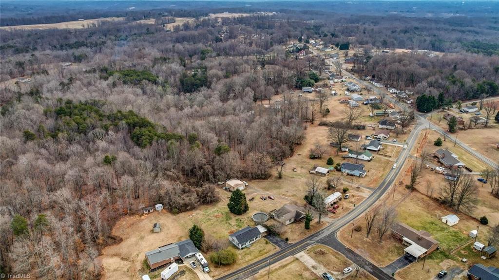 871 Camp Dan Valley Road Reidsville, NC 27320 - Photo 4 of 33 Gallery Image 4