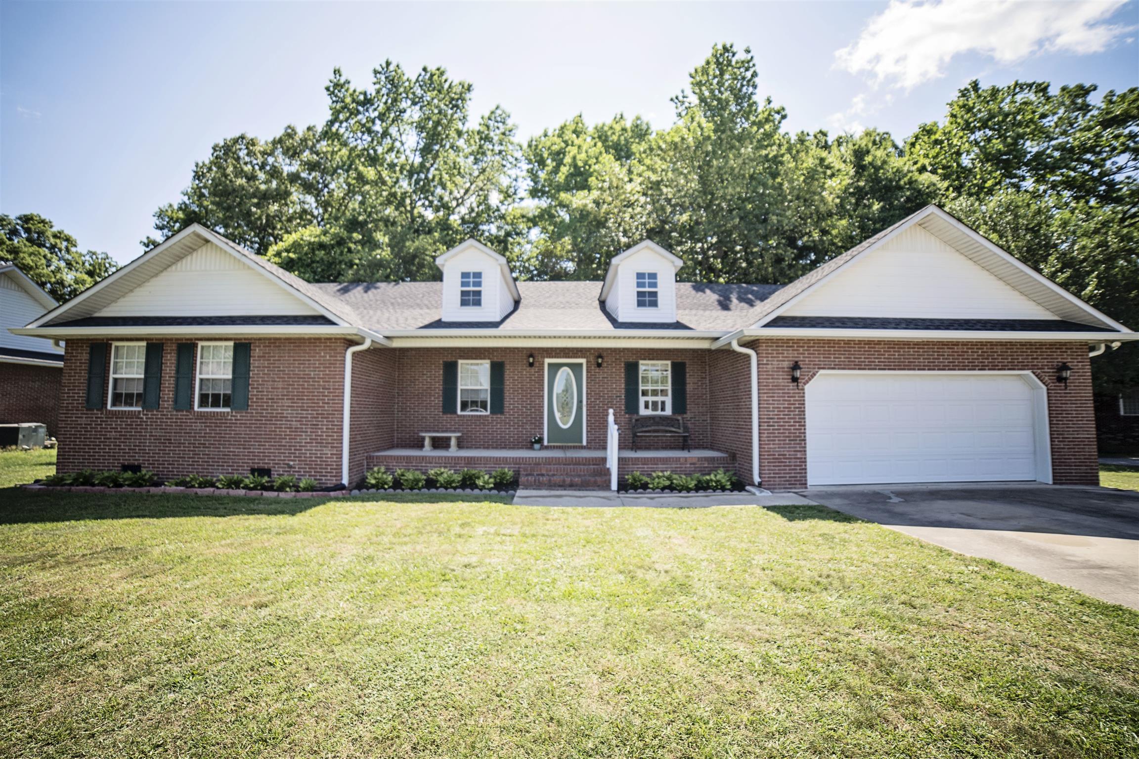 134 Hunt Creek Road Manchester, TN 37355 - Photo 1 of 14 Make this lovely all brick home with 2 car garage and rocking chair front porch, your new home. Located in River Chase S/D offering conveniences to I-24 and everything Manchester has to offer.