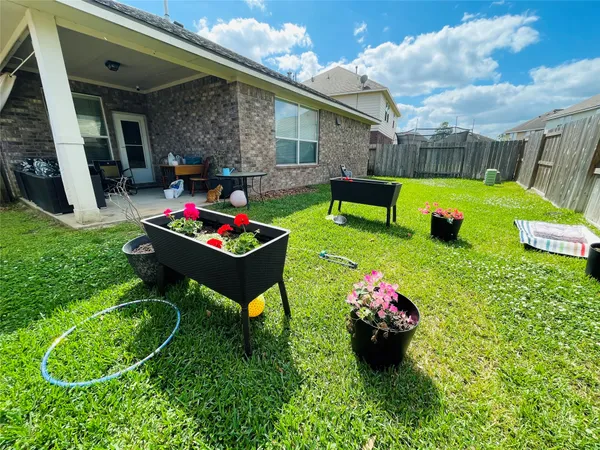$2,500 | 13601 May Pine Court, Rosharon, TX 77583