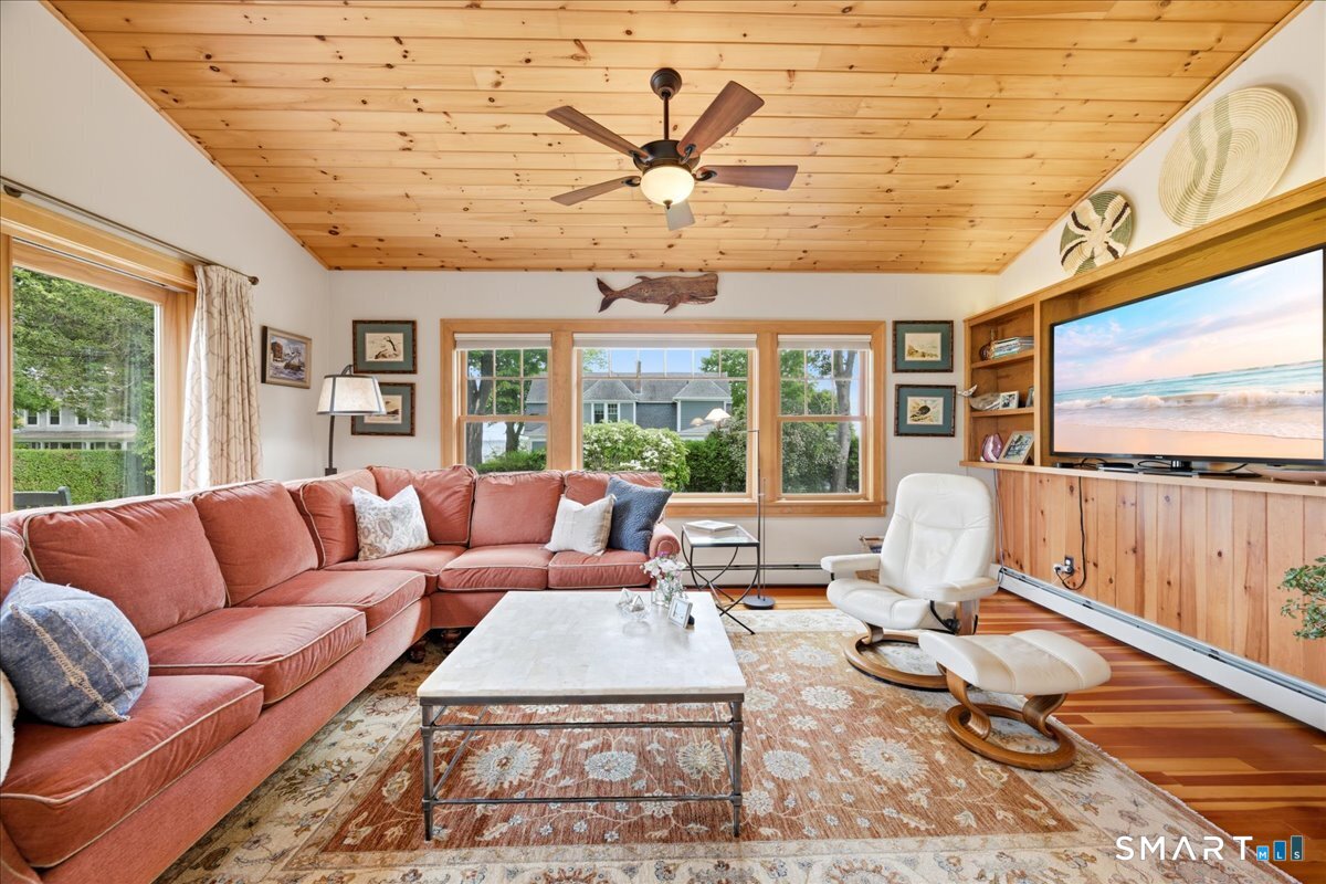 65 Prospect Hill Road Groton, CT 06340 - Photo 16 of 40