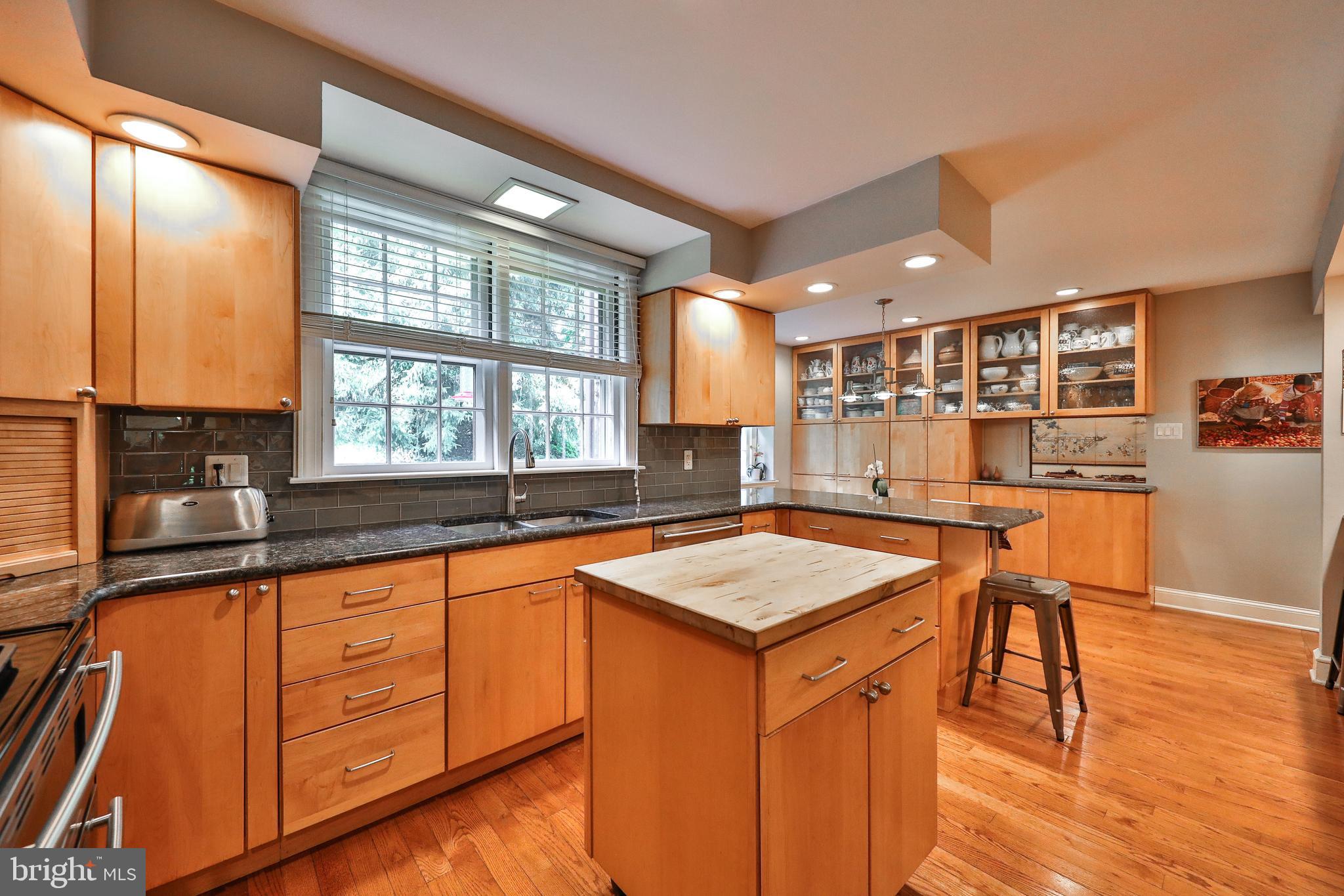 1334 Barrowdale Road Jenkintown, PA 19046 - Photo 12 of 47 Kitchen