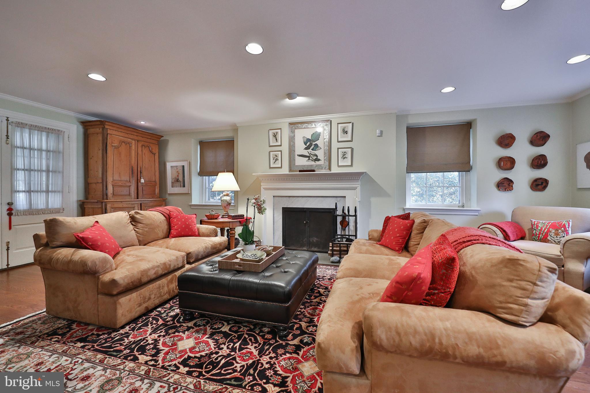 1334 Barrowdale Road Jenkintown, PA 19046 - Photo 7 of 47 Living Room