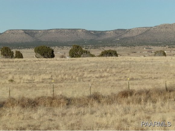 3950 West Runway Road Paulden, AZ 86334 - Photo 18 of 21 Additional Photo