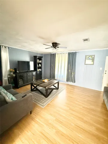 $1,550 | 521 Cypress Drive, Crosby, TX 77532