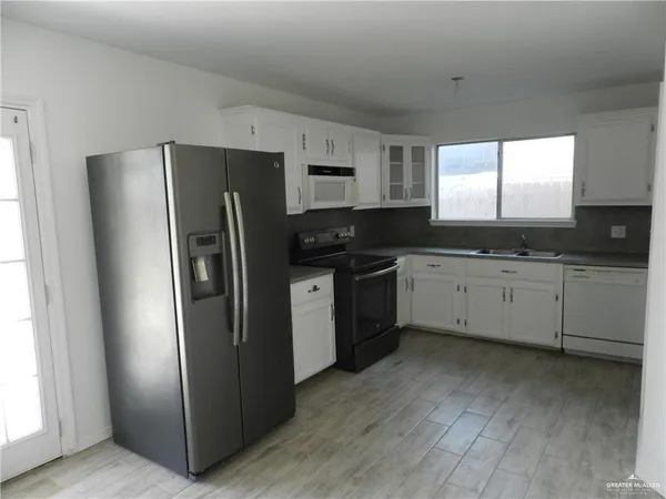 $1,600 | 2920 Providence Avenue, McAllen, TX 78504