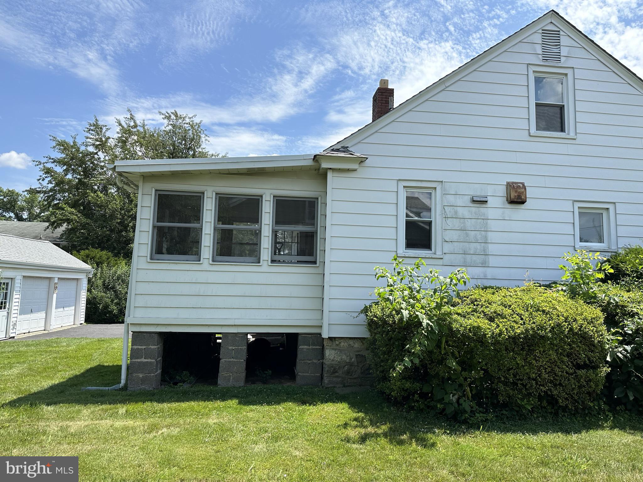 205 Chestnut Parkway Wallingford, PA 19086 - Photo 8 of 43