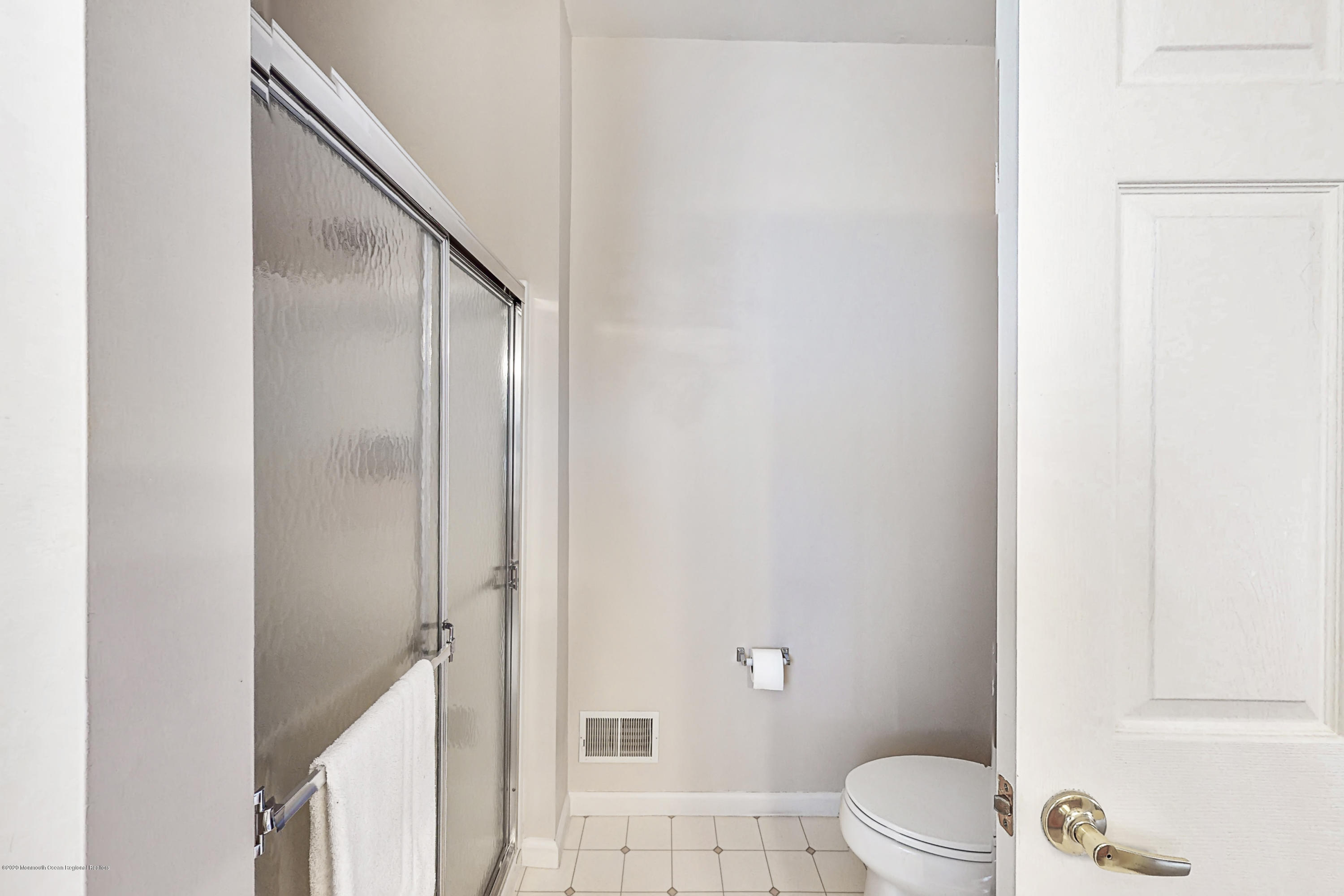 165 Sandpiper Road Barnegat, NJ 08005 - Photo 8 of 26 700-500338722-1605805123