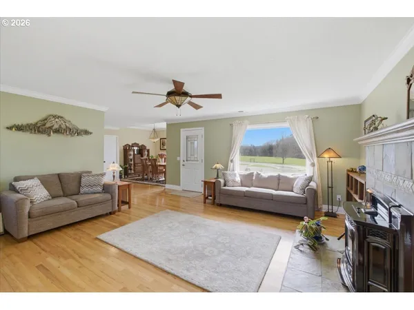 $680,000 | 16770 South Swan Avenue, Oregon City, OR 97045