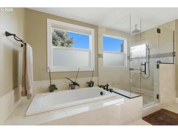 $680,000 | 16770 South Swan Avenue, Oregon City, OR 97045