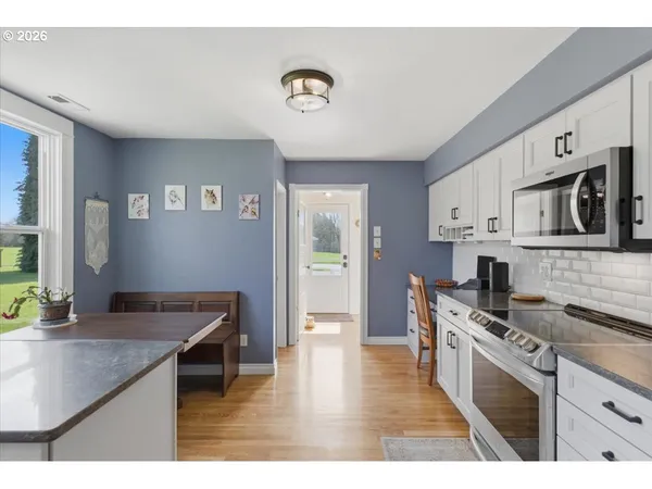 $680,000 | 16770 South Swan Avenue, Oregon City, OR 97045