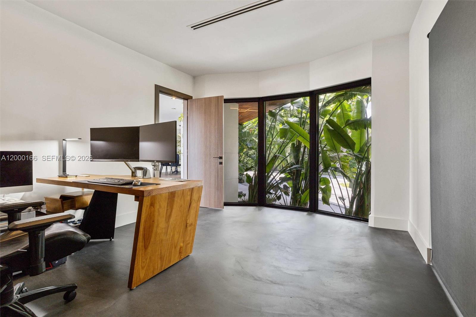 1982 Northeast 119th Road North Miami, FL 33181 - Photo 40 of 52