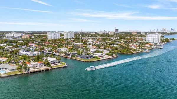 $12,750,000 | 1982 Northeast 119th Road, North Miami, FL 33181