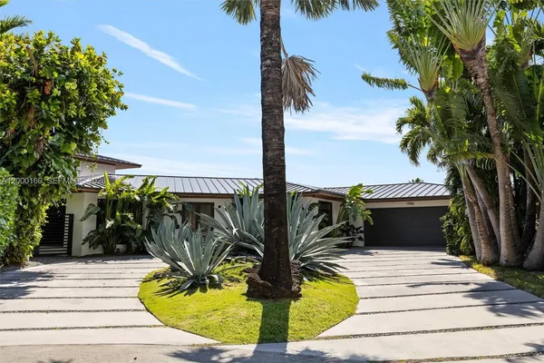 $12,750,000 | 1982 Northeast 119th Road, North Miami, FL 33181