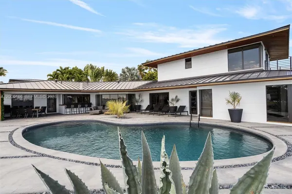 $12,750,000 | 1982 Northeast 119th Road, North Miami, FL 33181