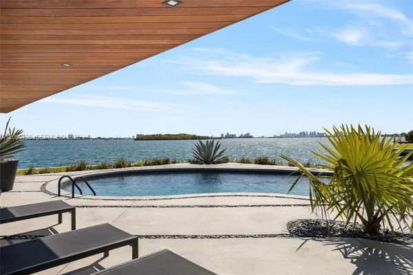 $12,750,000 | 1982 Northeast 119th Road, North Miami, FL 33181