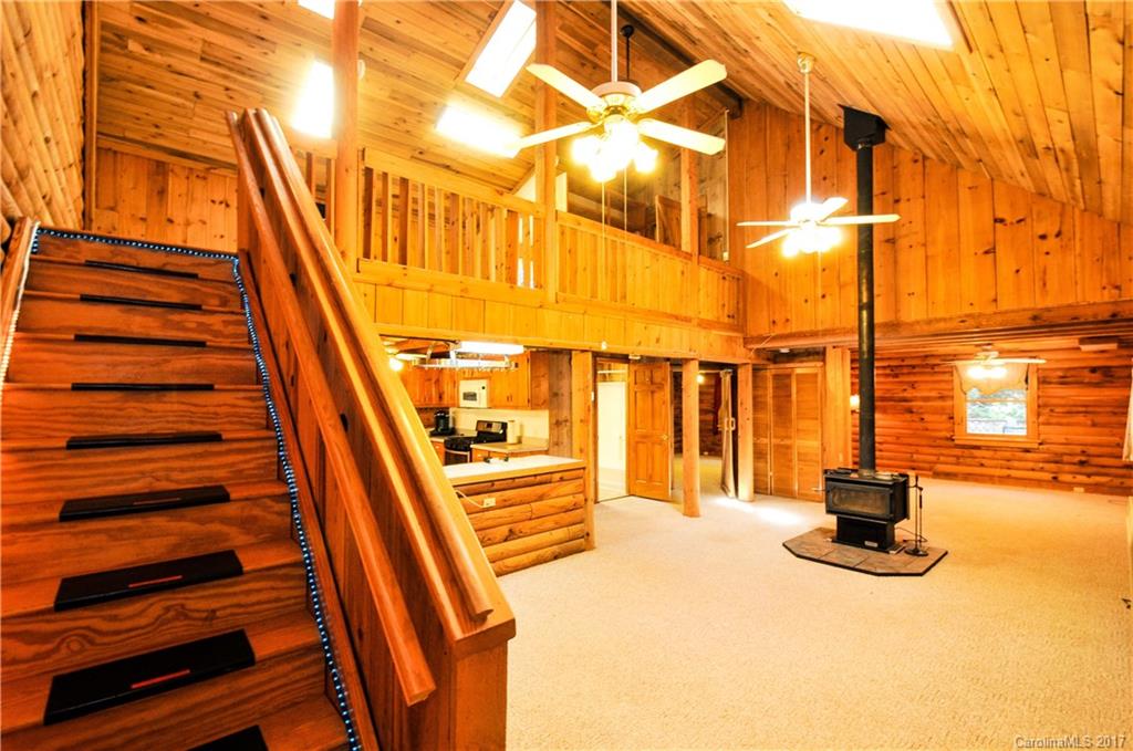508 Back Hollow Road Mars Hill, NC 28754 - Photo 7 of 24 Gallery Image 7