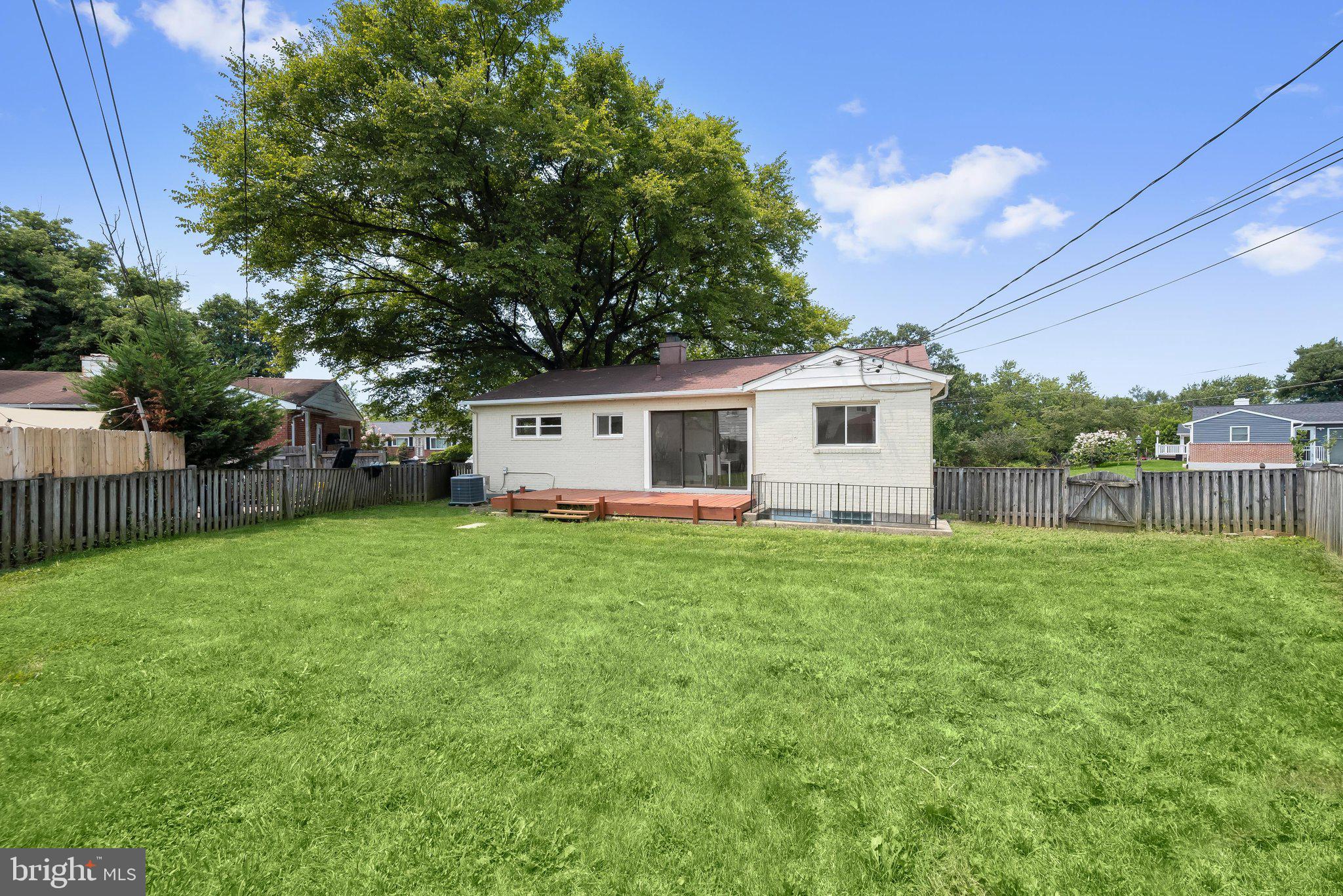 6035 Moorehead Road Baltimore, MD 21228 - Photo 37 of 43 Rear exterior